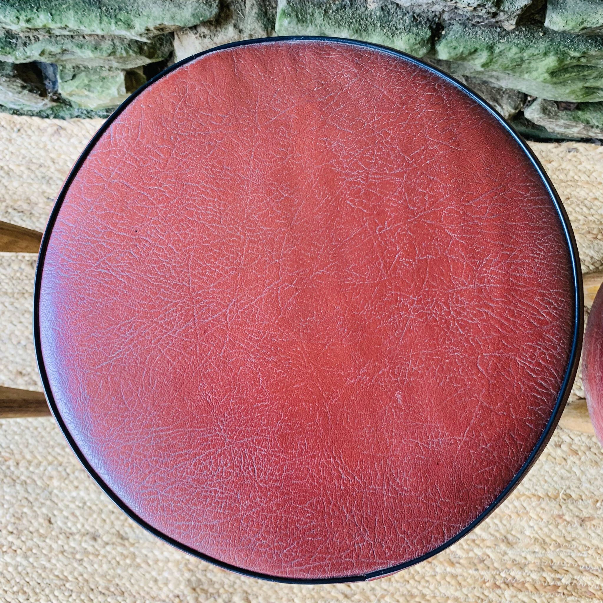 Ensemble de 4 tabourets vintage des années 60
