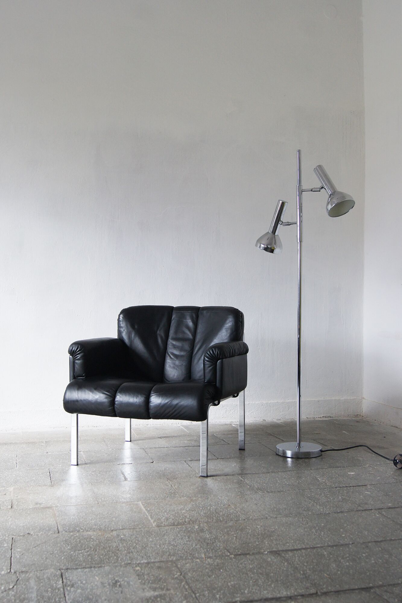 Girsberger Euro Chair in Black Leather by Hans Eichenberger