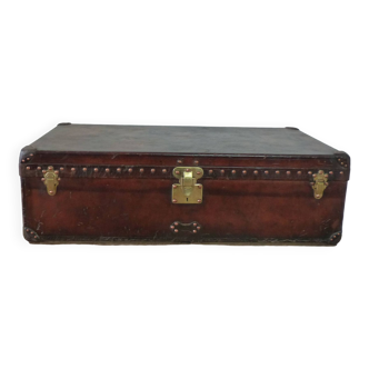 Vuitton leather trunk 1918