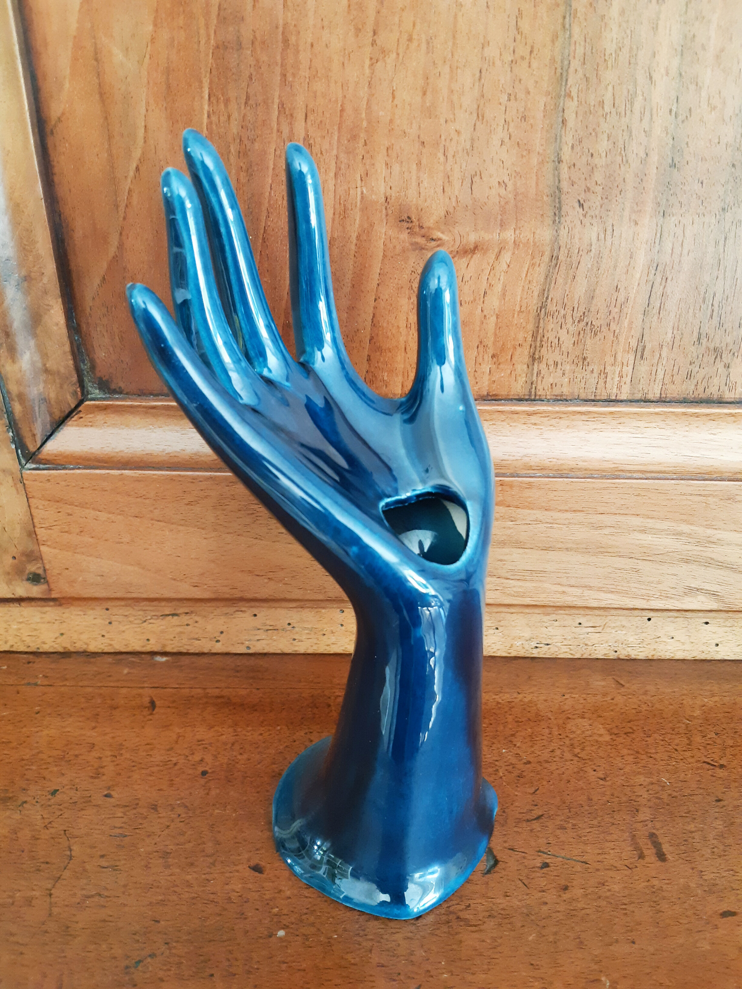 Hand blue jewelry holder, ring, soliflore , vintage French , 50s