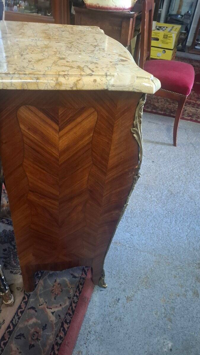 Chiffonnier de style Louis xv