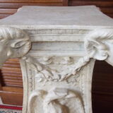 Column harness heads of rams