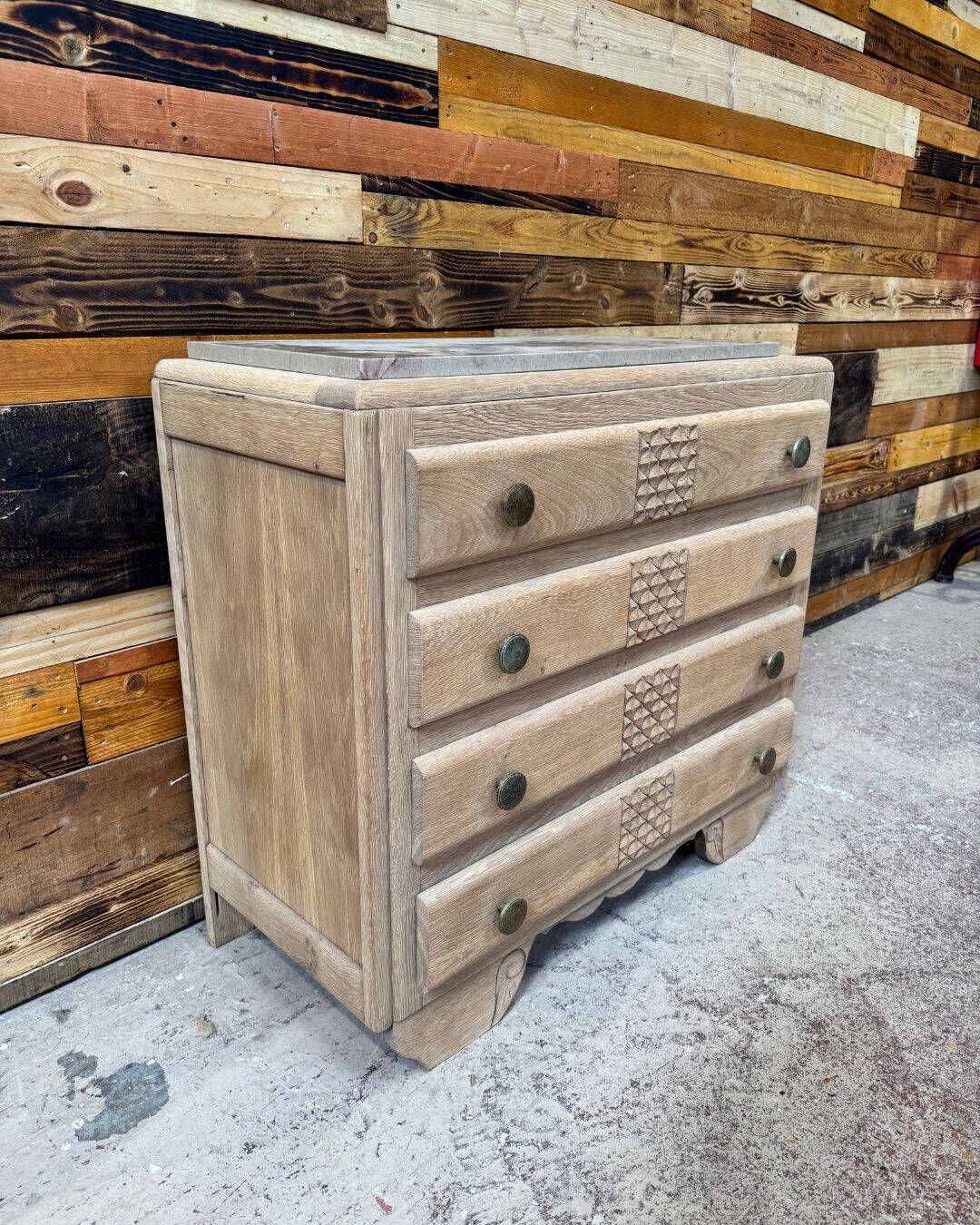 Art Deco commode in sandblasted oak