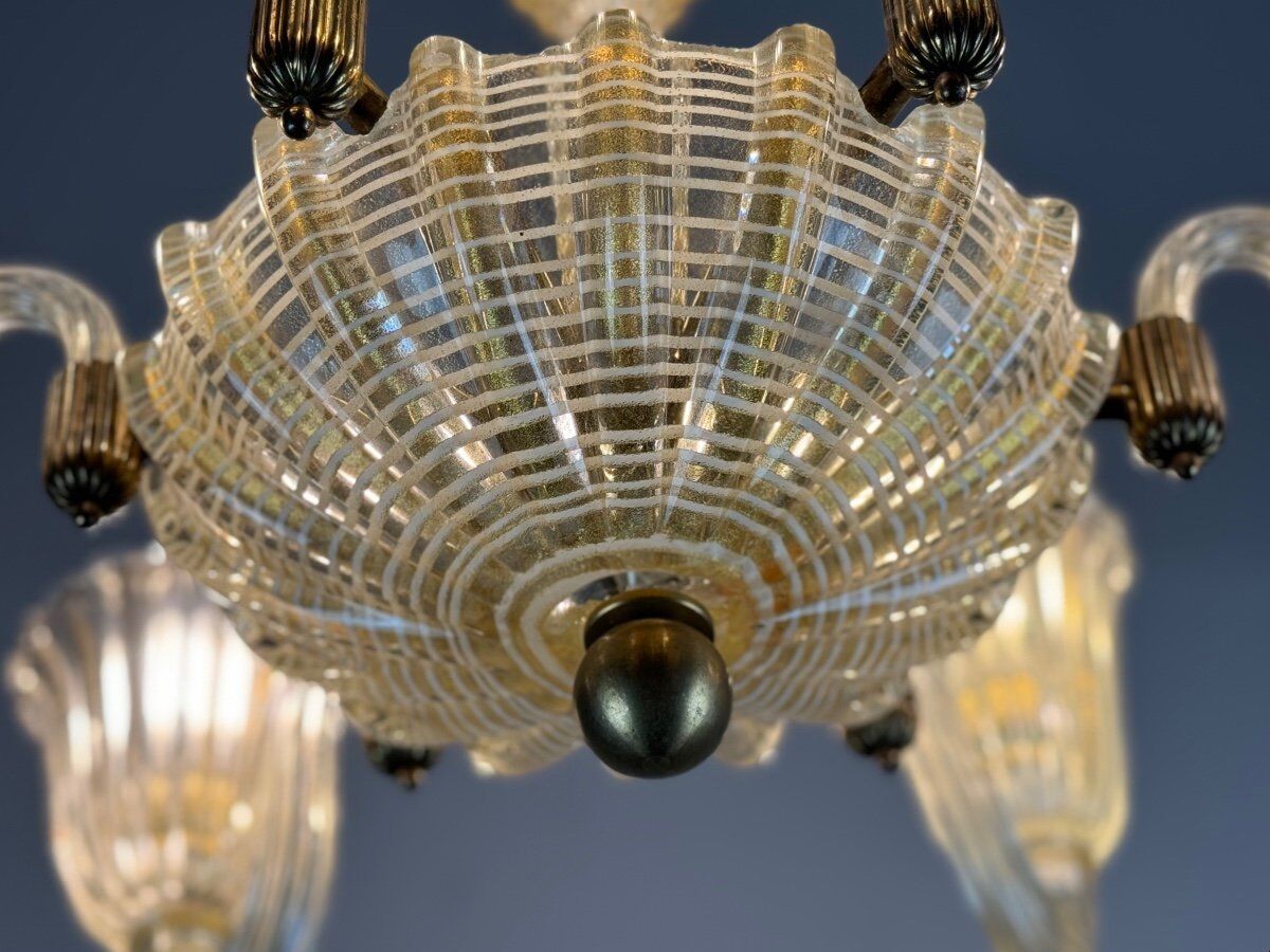 Venetian chandelier in gilded Murano glass with reticello pattern, 6 light arms, circa 1950