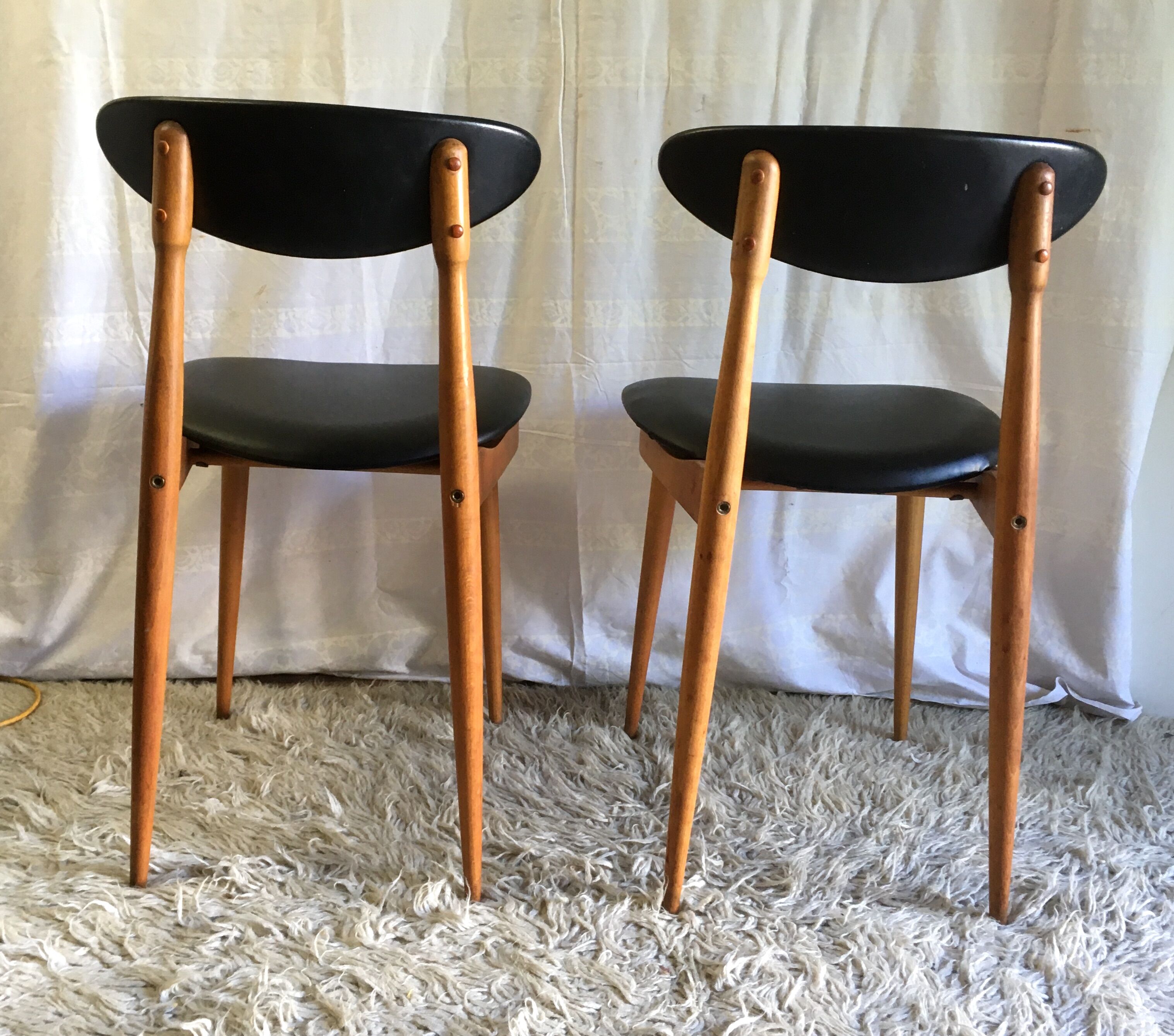 Baumann chair model Licorne, 60