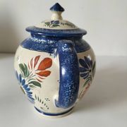 Théière Henriot Quimper – décor floral en relief