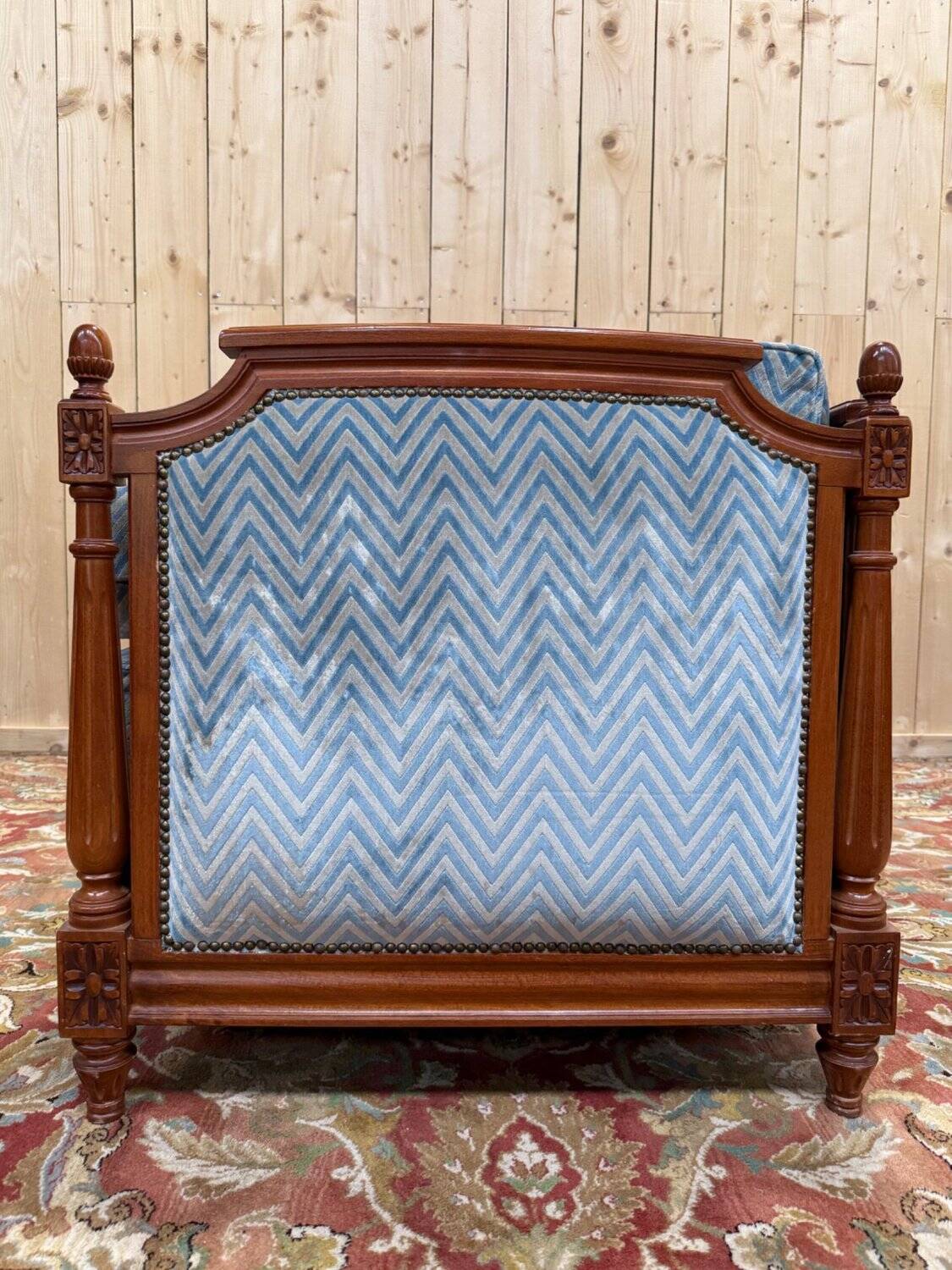 Louis XVI style sofa bed – Mahogany-stained beech & blue velvet