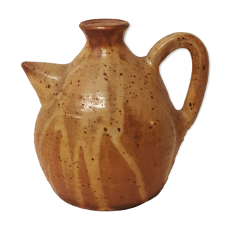 Sandstone beaked pitcher