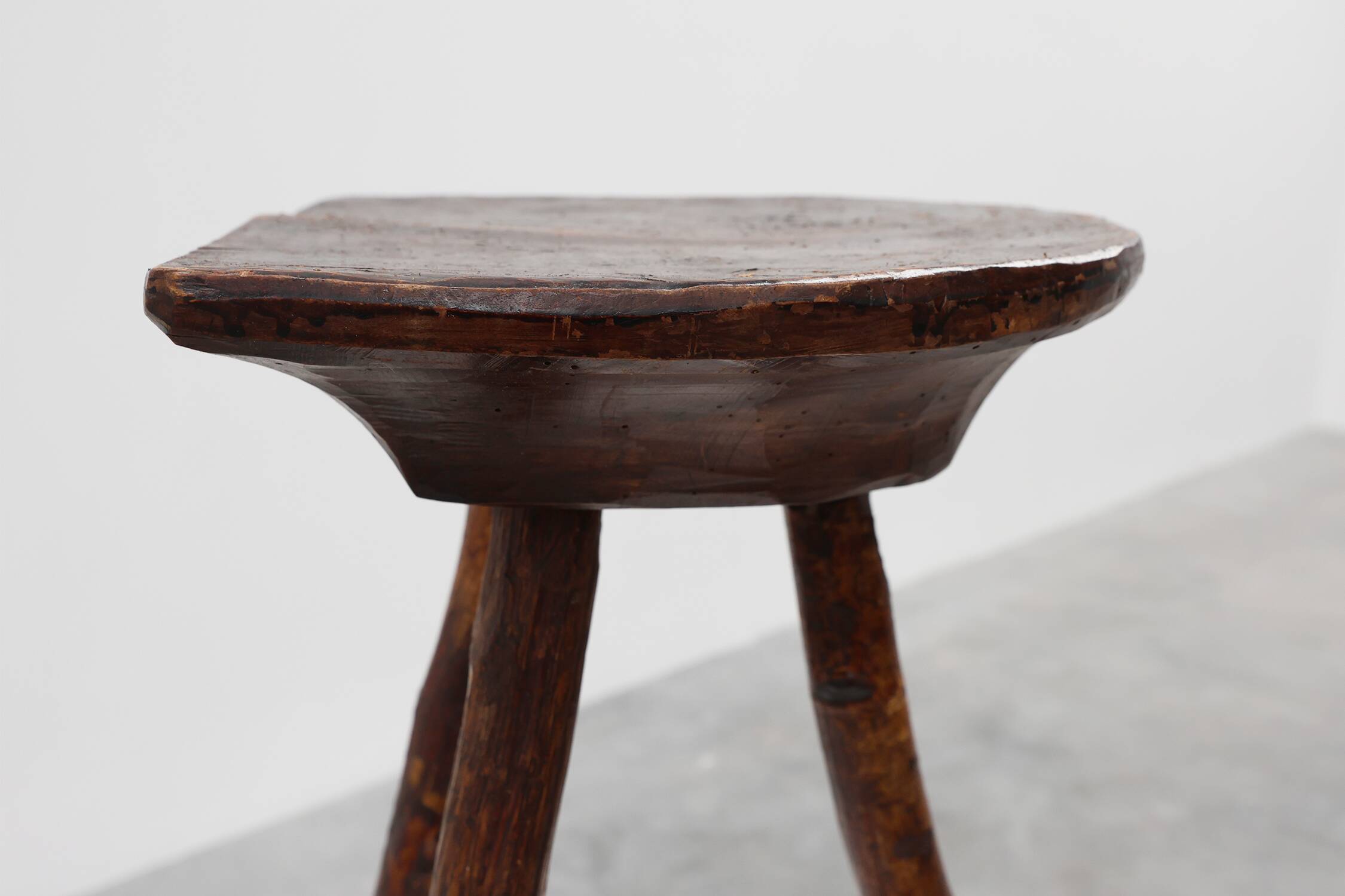 French wabi sabi low tripod stool in solid wood, 1850s