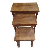 Nesting table