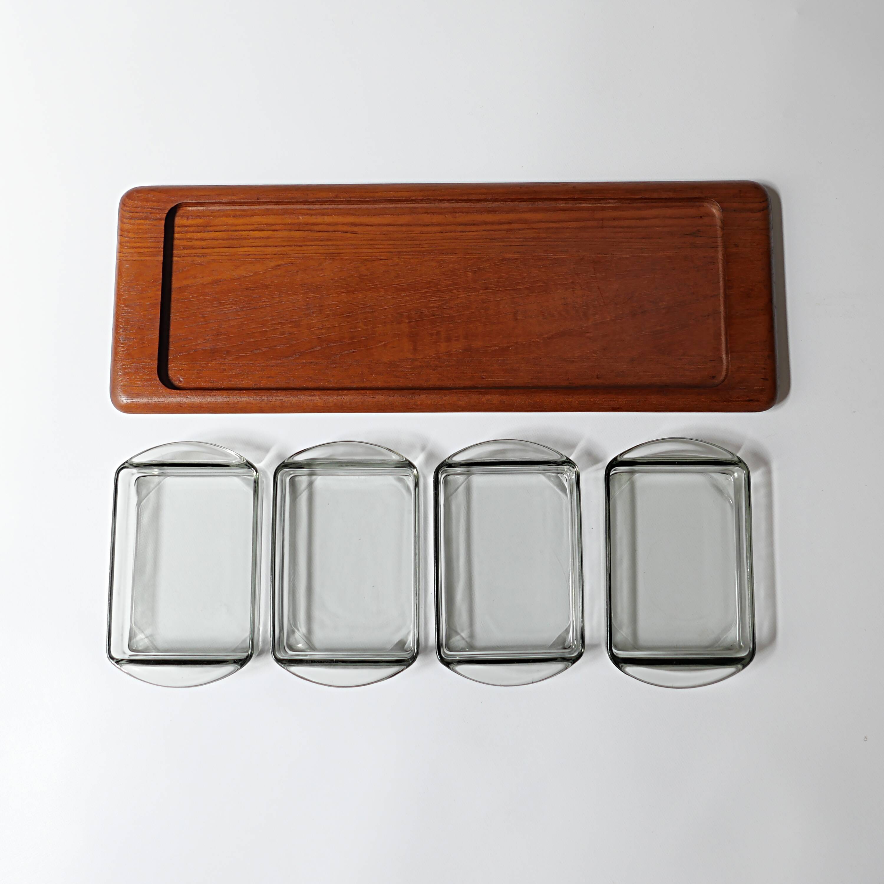 Plateau  aperitif en teck design scandinave digsmed 1960