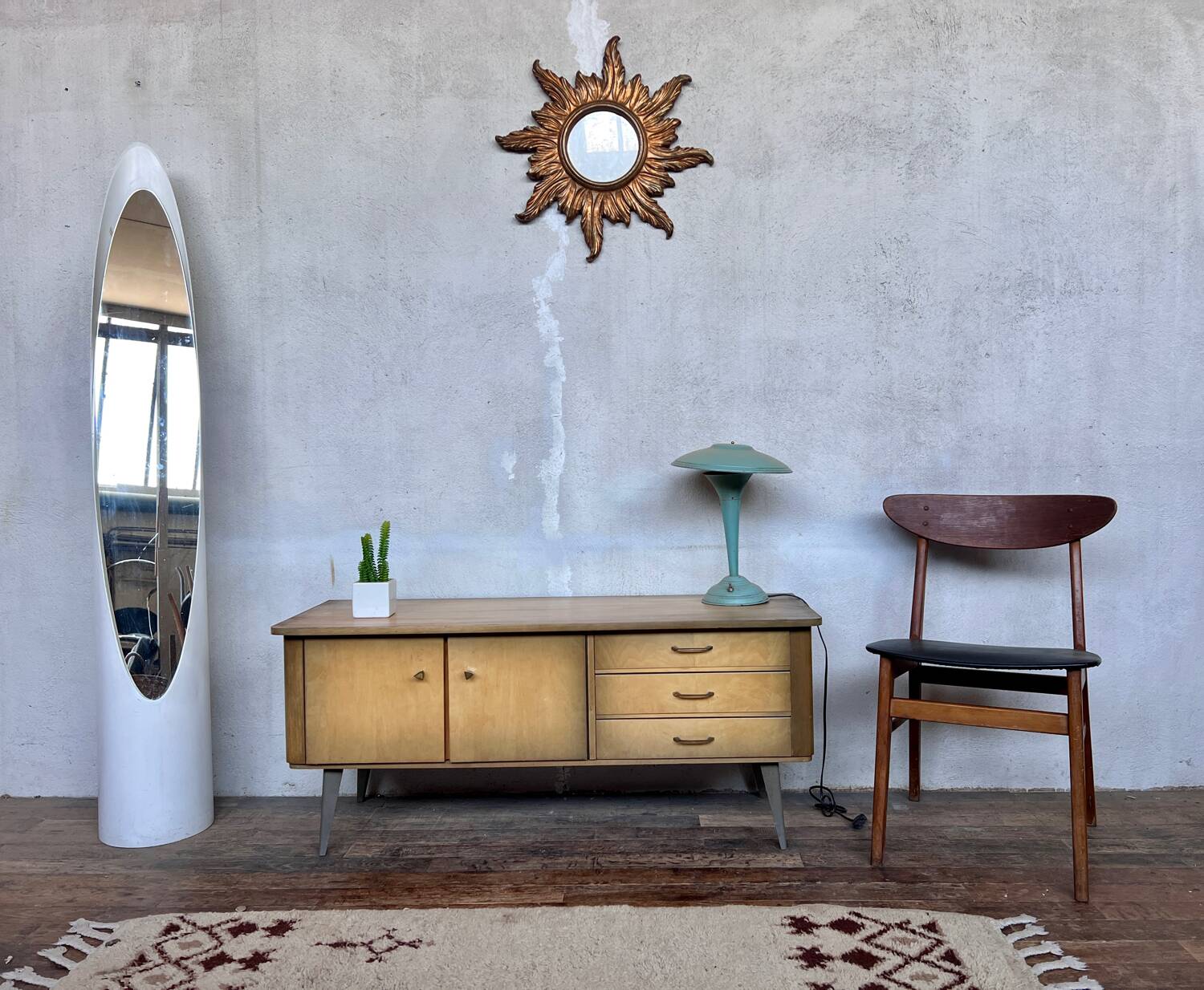 Vintage bi-color TV cabinet