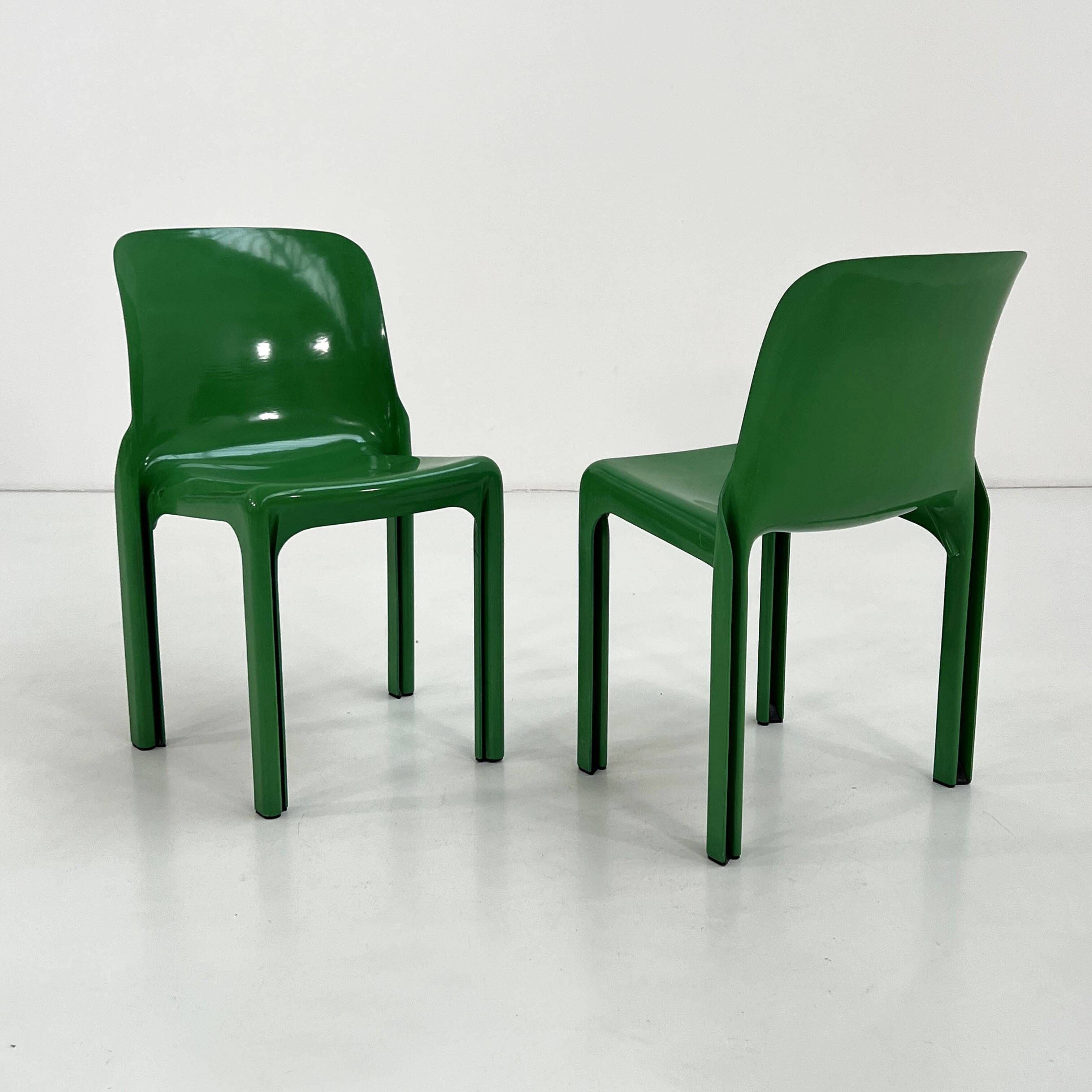 Lot de 4 chaises Selene vertes par Vico Magistretti pour Artemide, 1970