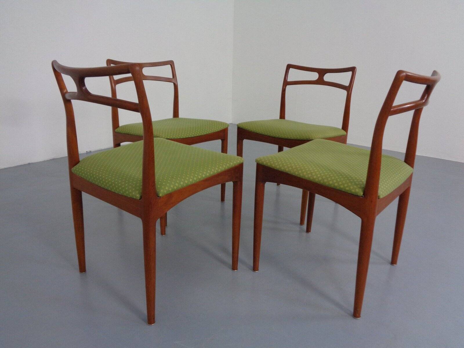 Model 94 Teak Dining Chairs by Johannes Andersen for Christian Linneberg, 1960s, Set of 4