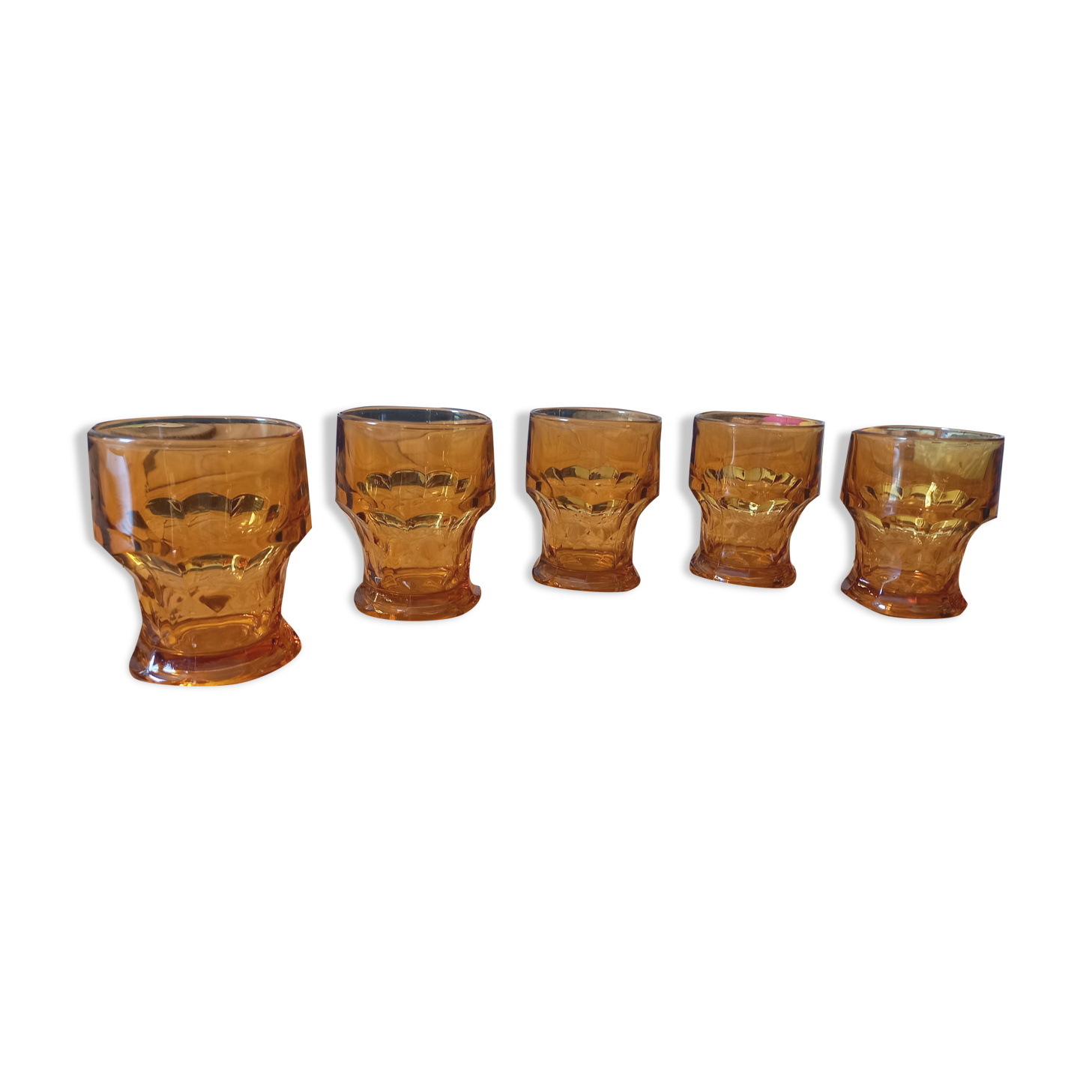 5 wine glasses / smoked water faceted mustard