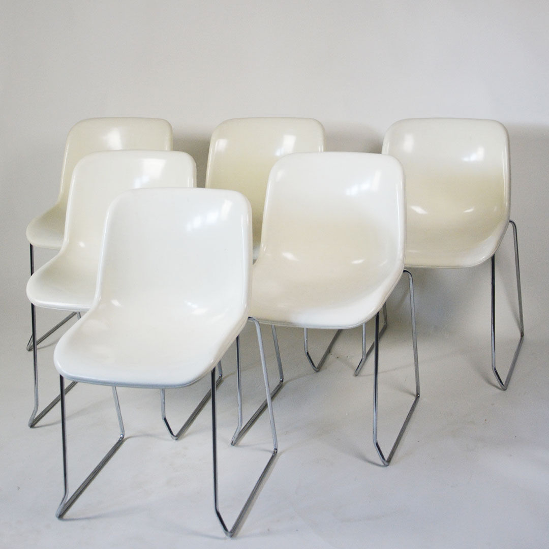 Artifort Houtoku Spirit Chairs