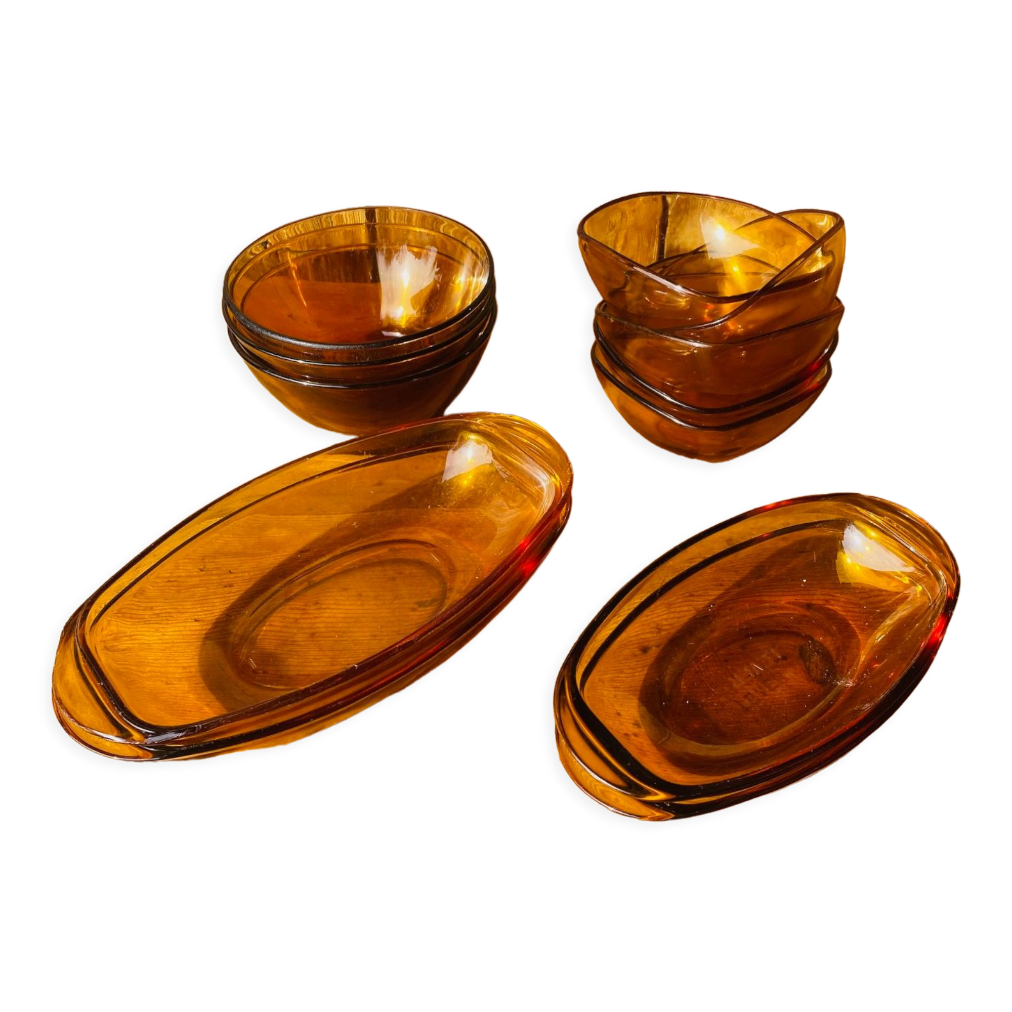 Set of amber brown Vereco bowl