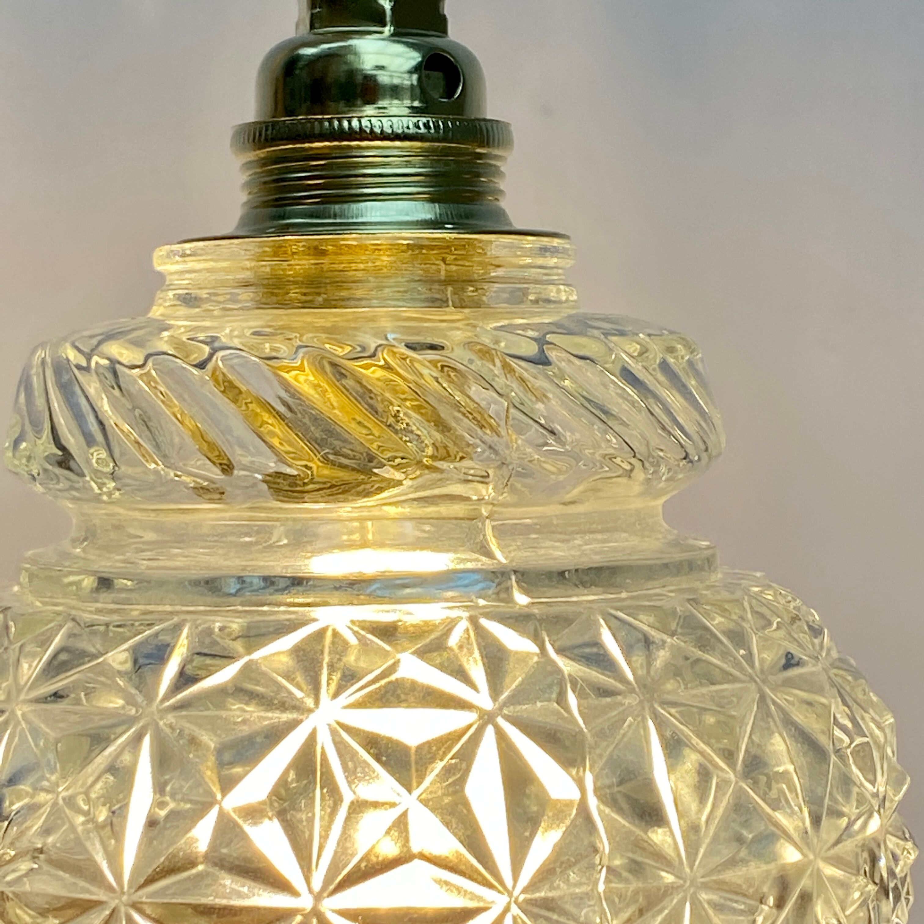 Vintage moulded glass tulip hand lamp