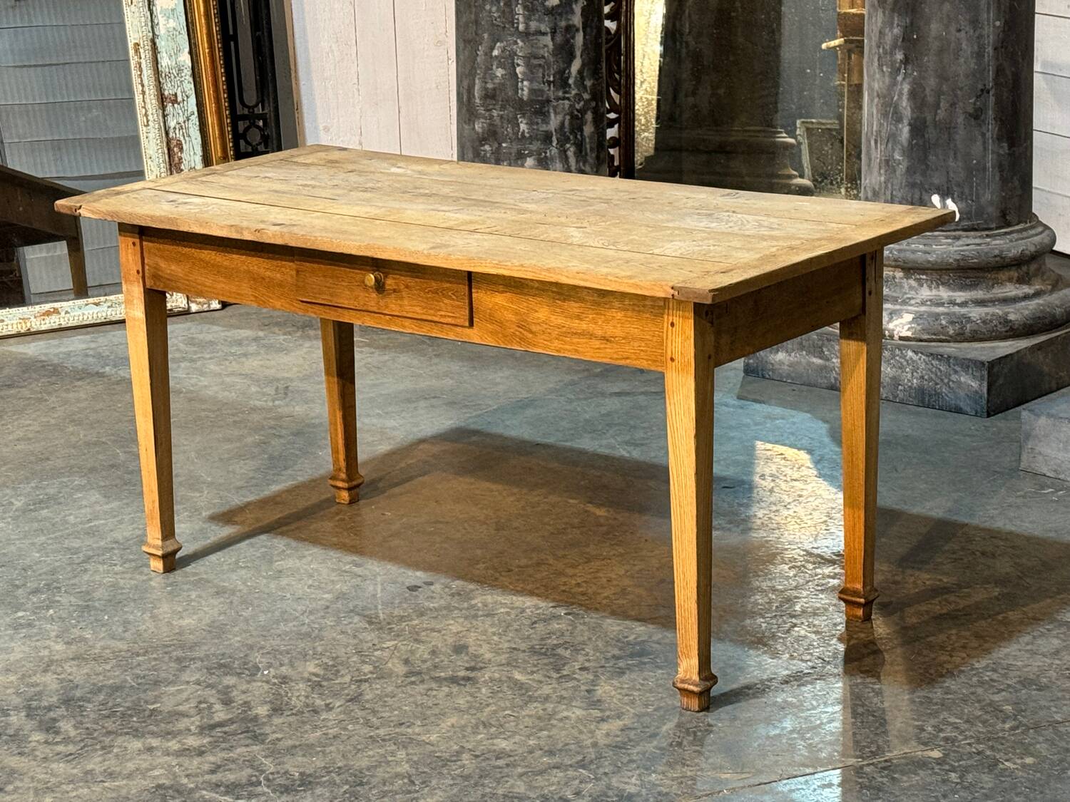 Kitchen table