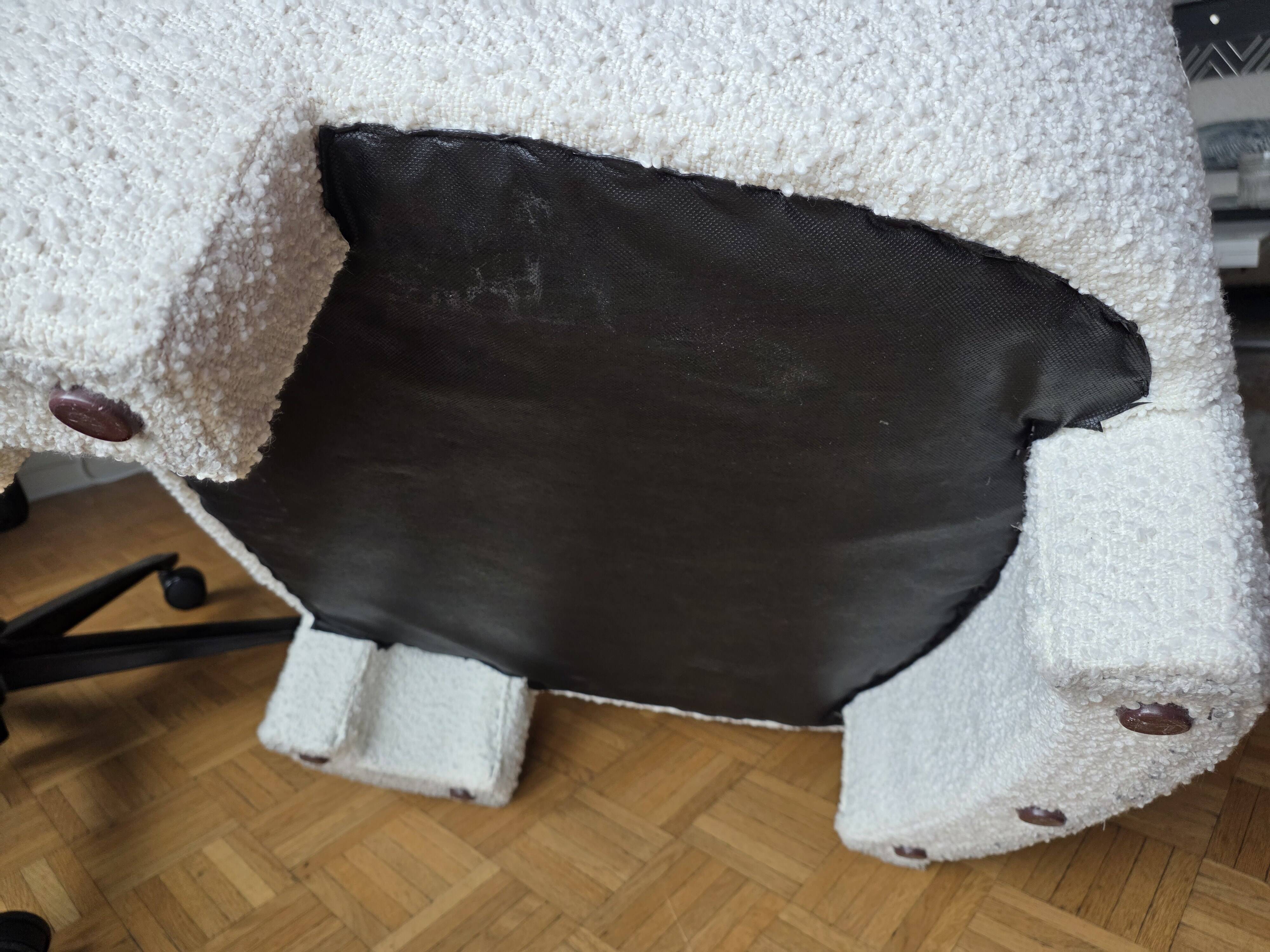Lot 2 fauteuils petit modèle tissu bouclette, darrel