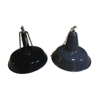 2 lampes industrielles noirs années 30