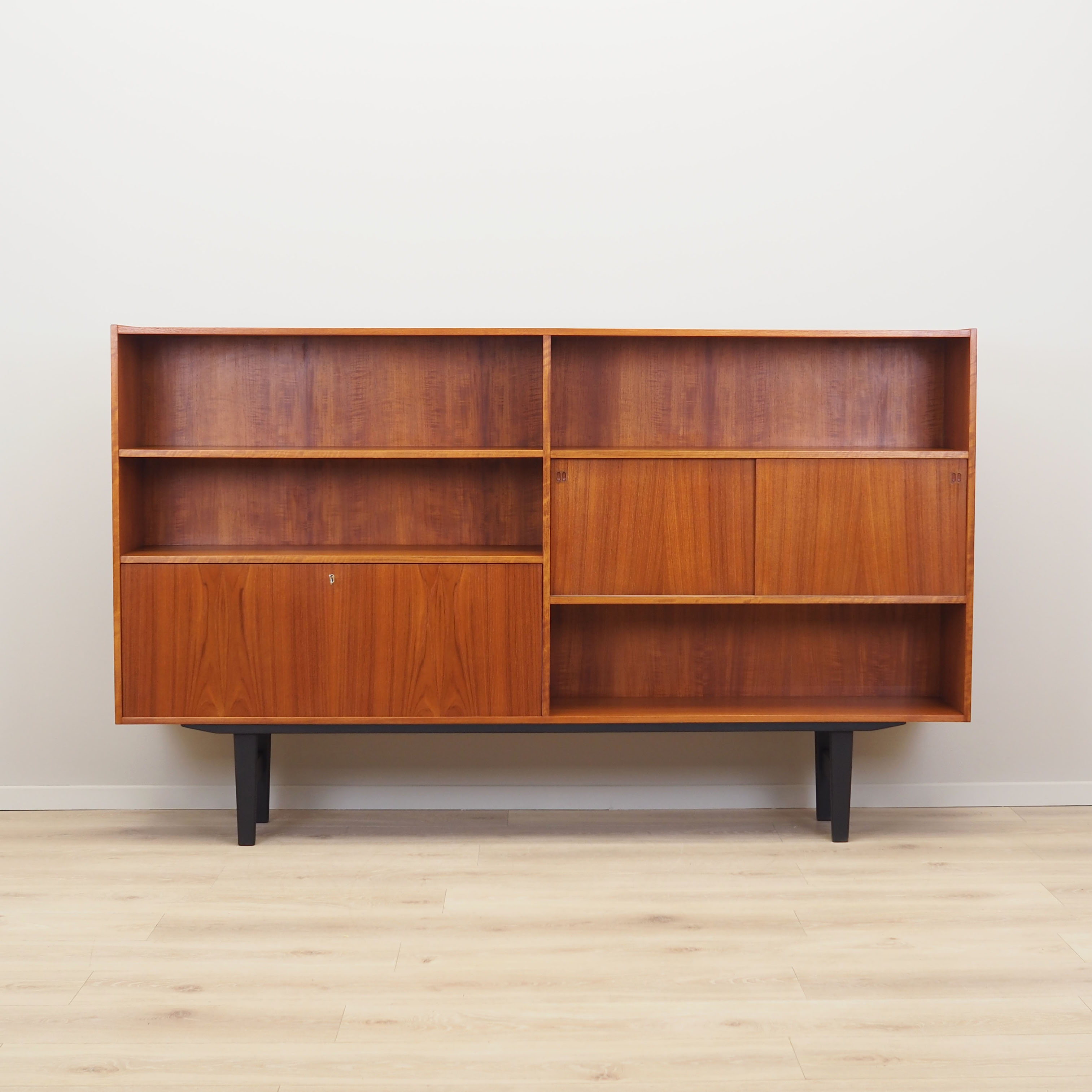 Teak bookcase, Danish design, 1970s, production: Denmark