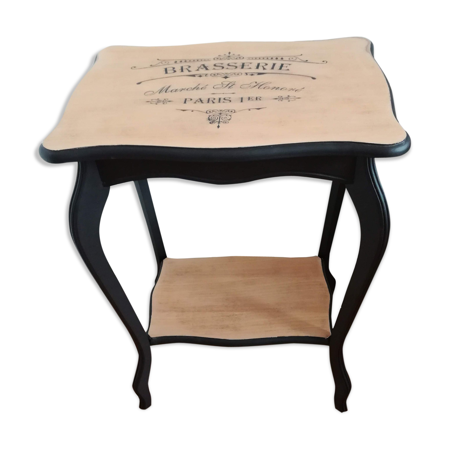 Black selette and wood brewery