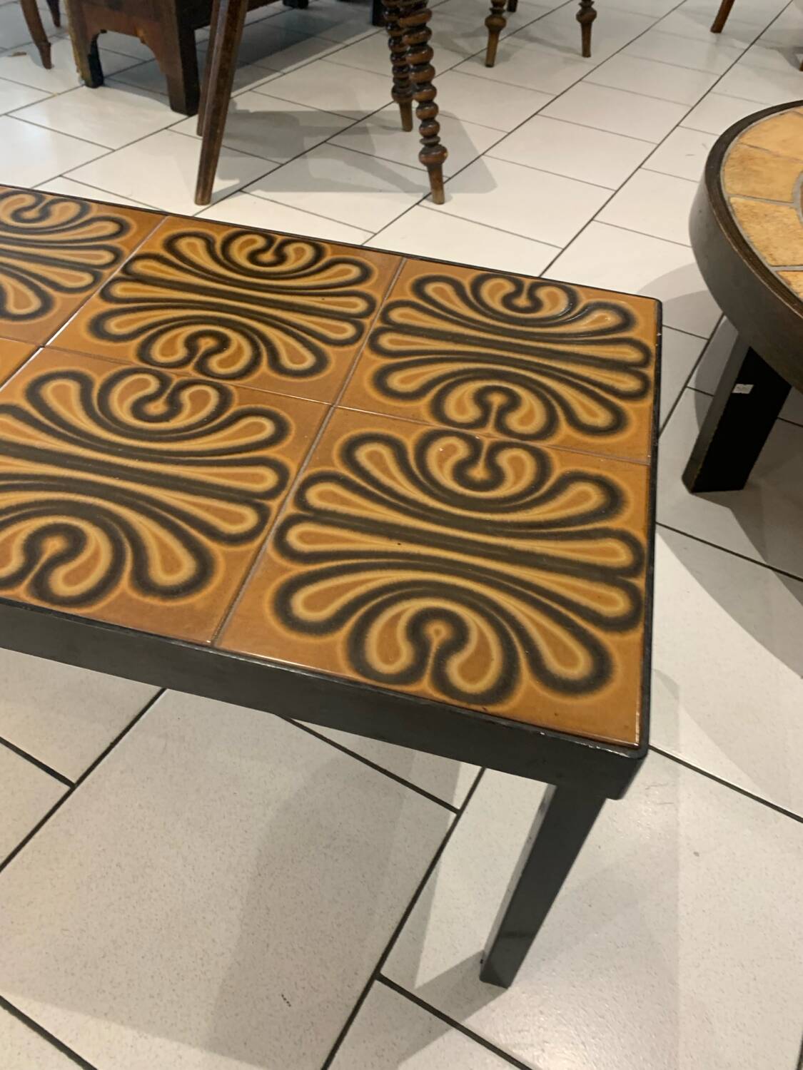 Table basse vintage ceramique circa 1970