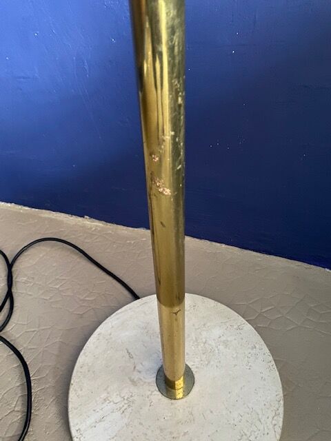 Lampadaire laiton et travertin 1970