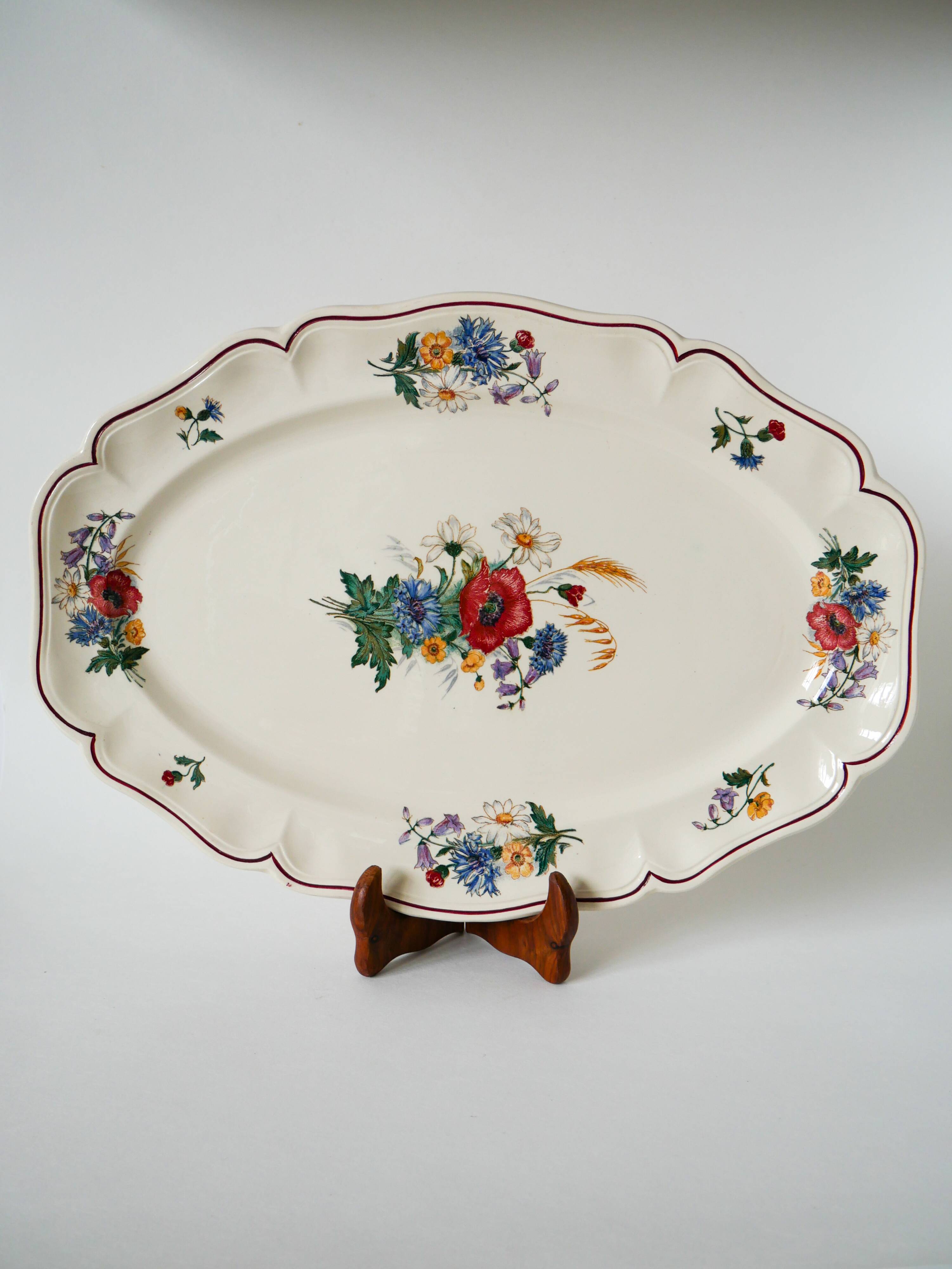 large oval dish Digoin Sarreguemines model Agreste, 1960