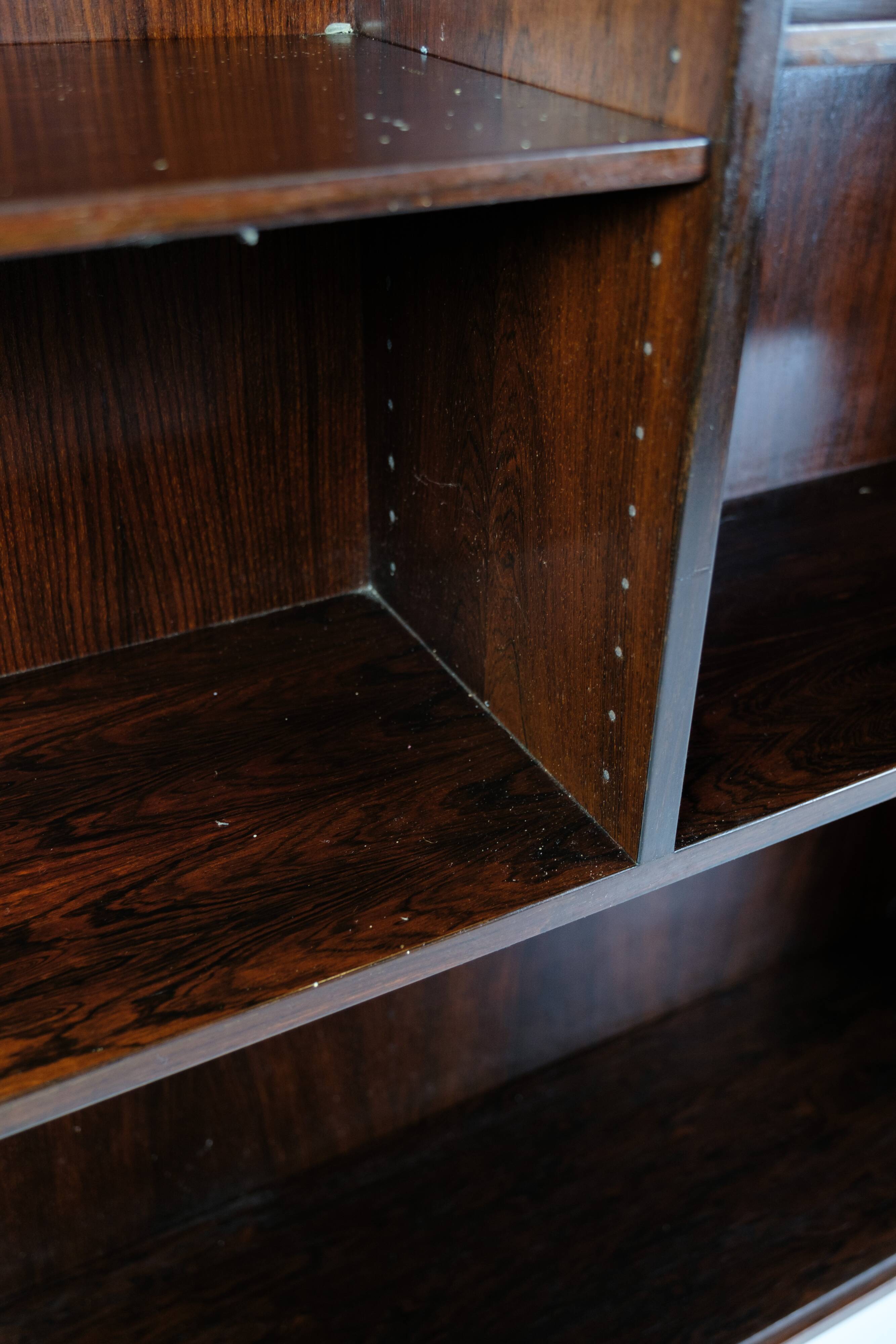 Bookcase Made In Rosewood Model 35 By Omann Jun. Møbelfabrik From 1960s