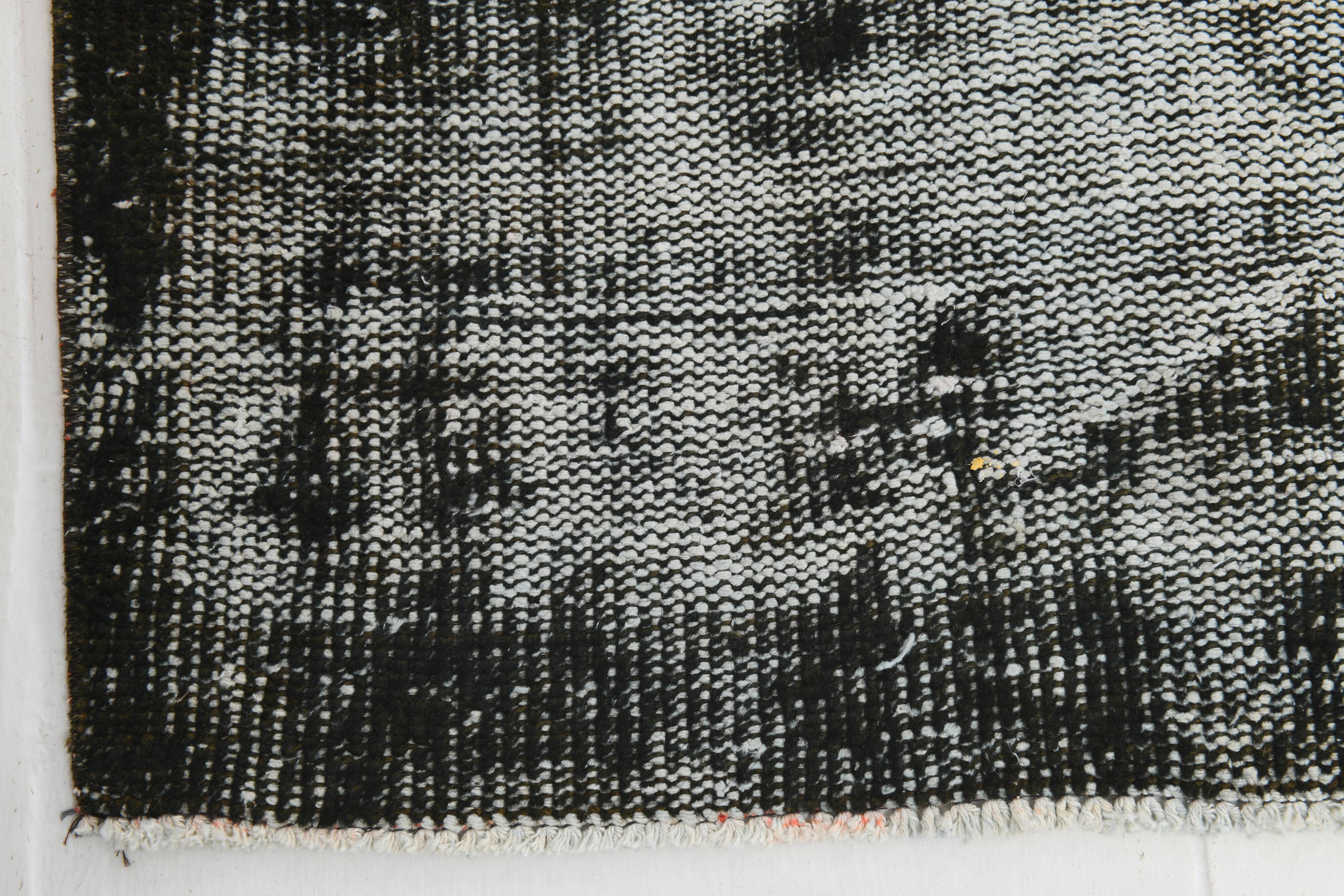 Black & gray turkish rug 302x178cm