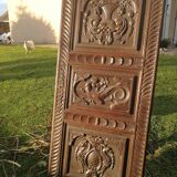 Porte en bois sculptée