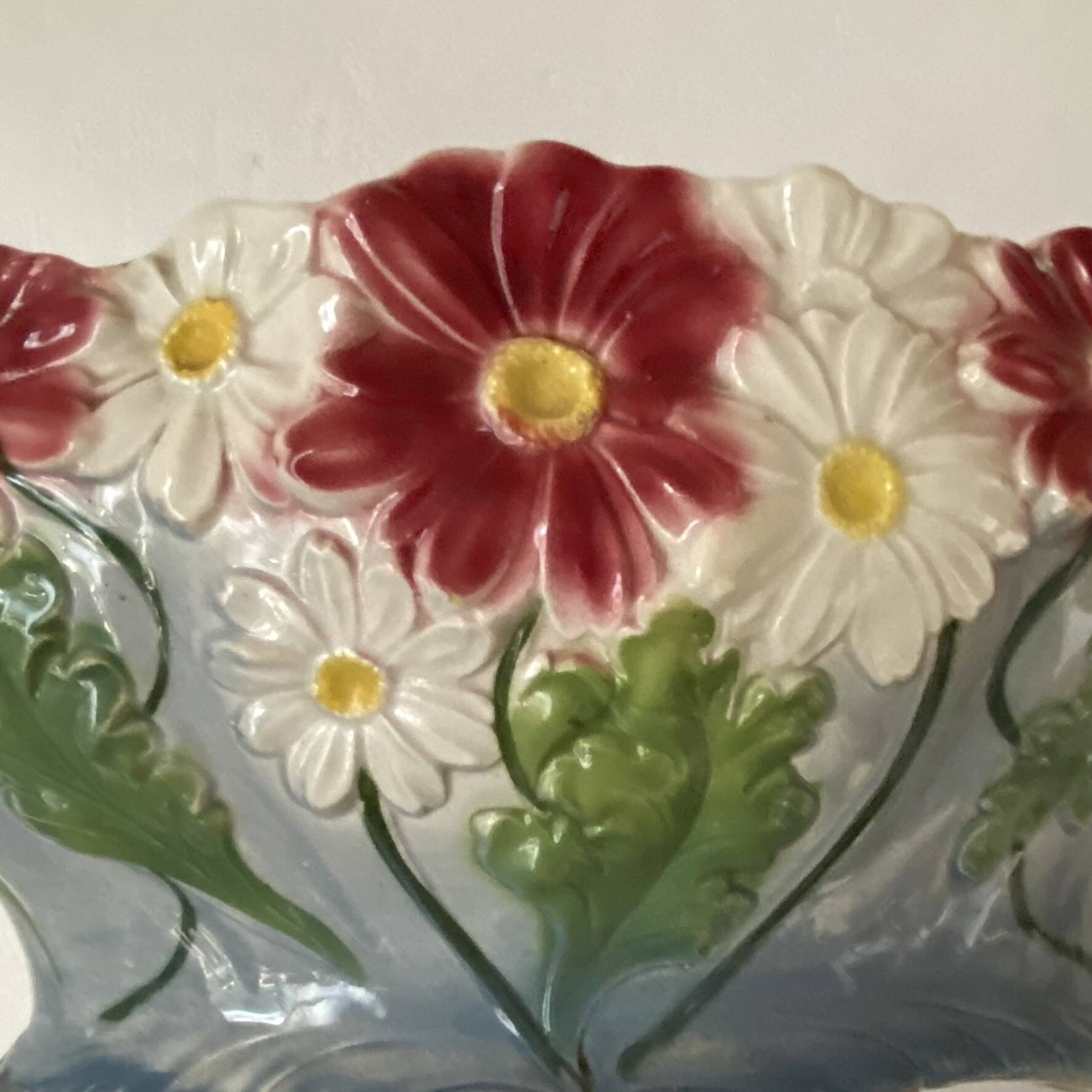 St Amand slipware jardinière