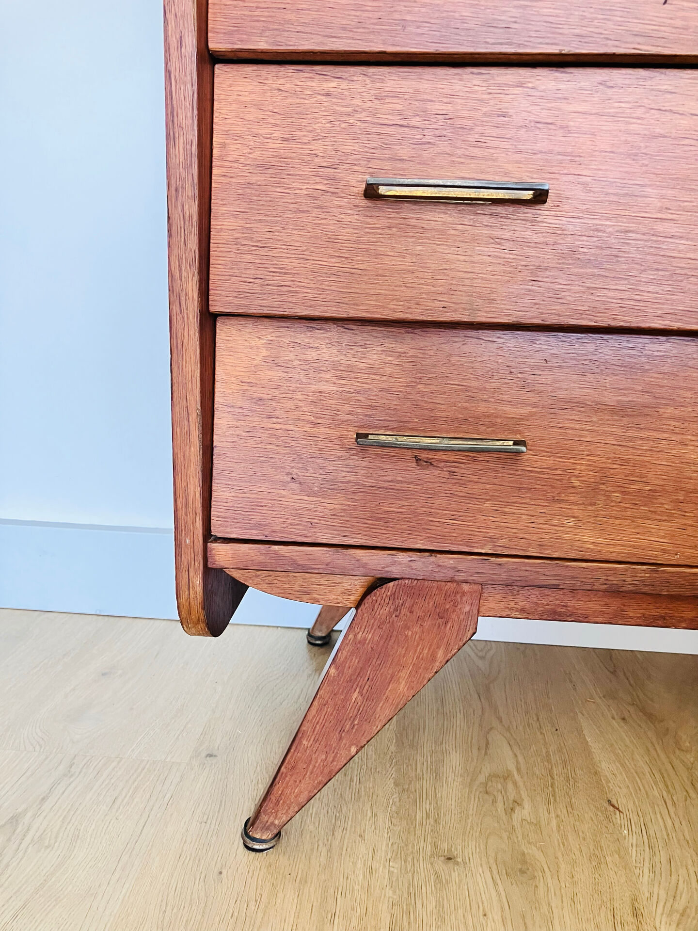 Secretary from the 70s