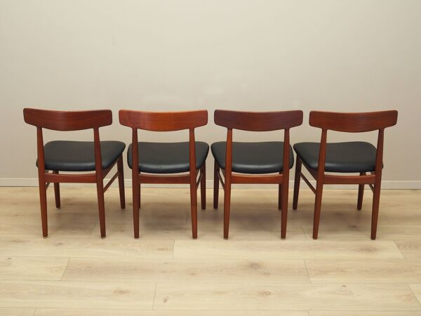 Ensemble de quatre chaises en teck, design danois, années 1960, fabrication : Bruno Hansen, d