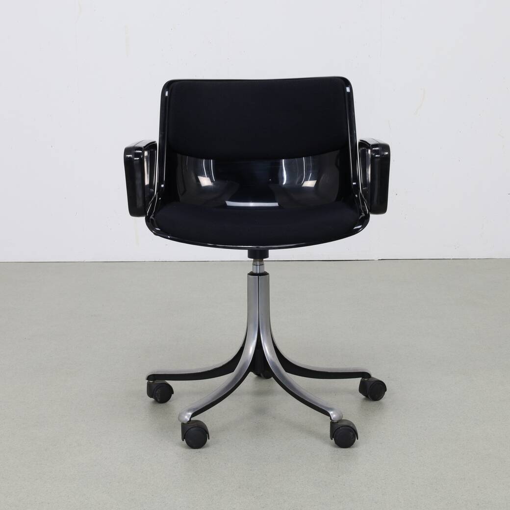 Office Chair “Modus” by Osvaldo Borsani for Tecno, 1970s