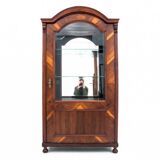 Historic library from around 1920