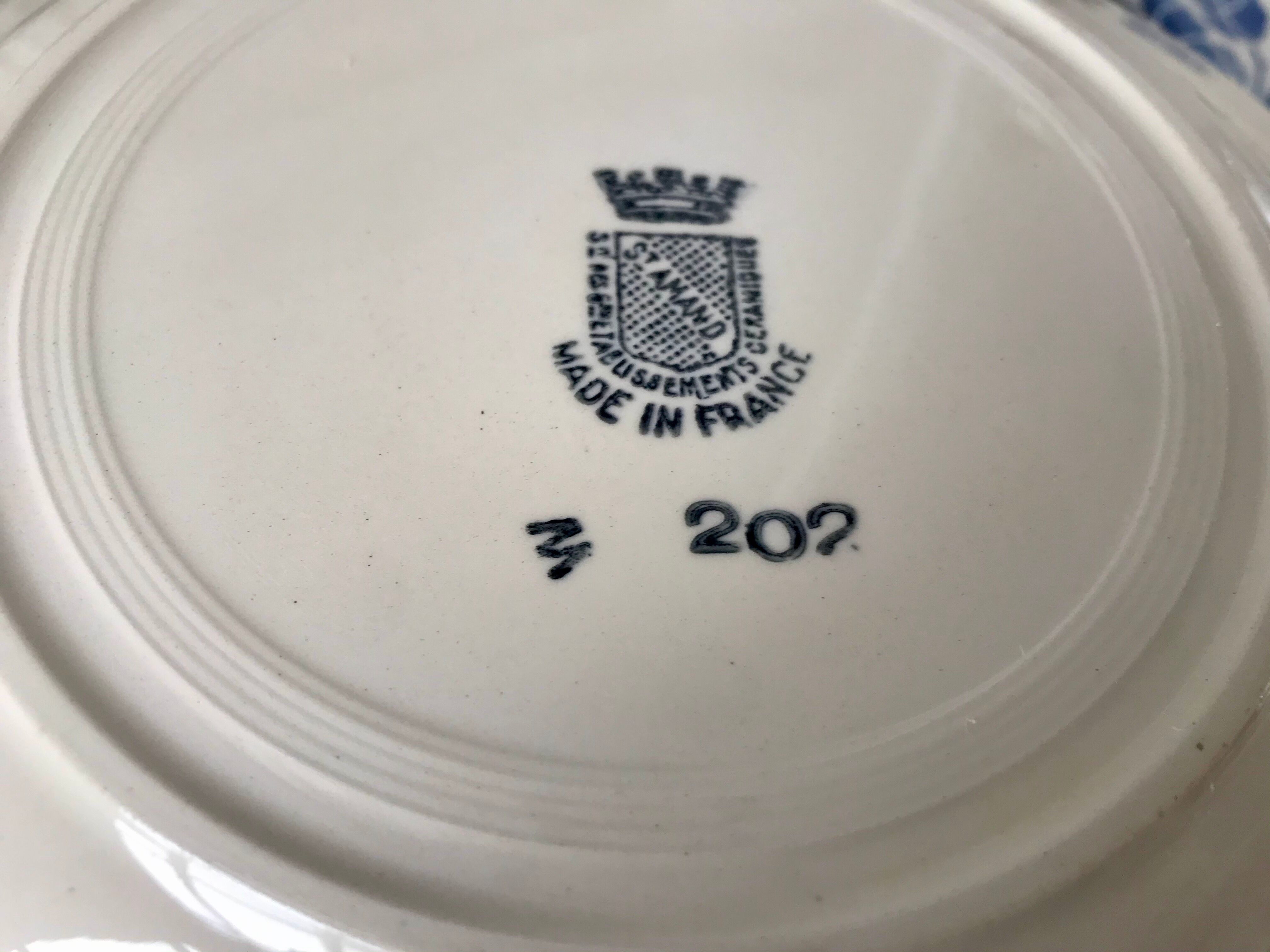 set of 4 dessert plates blue flowers Saint-Amand years 30-40