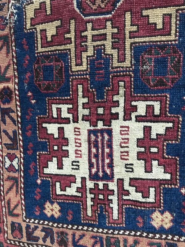 Carpet old chirwan Caucasus  77 x 120 cm