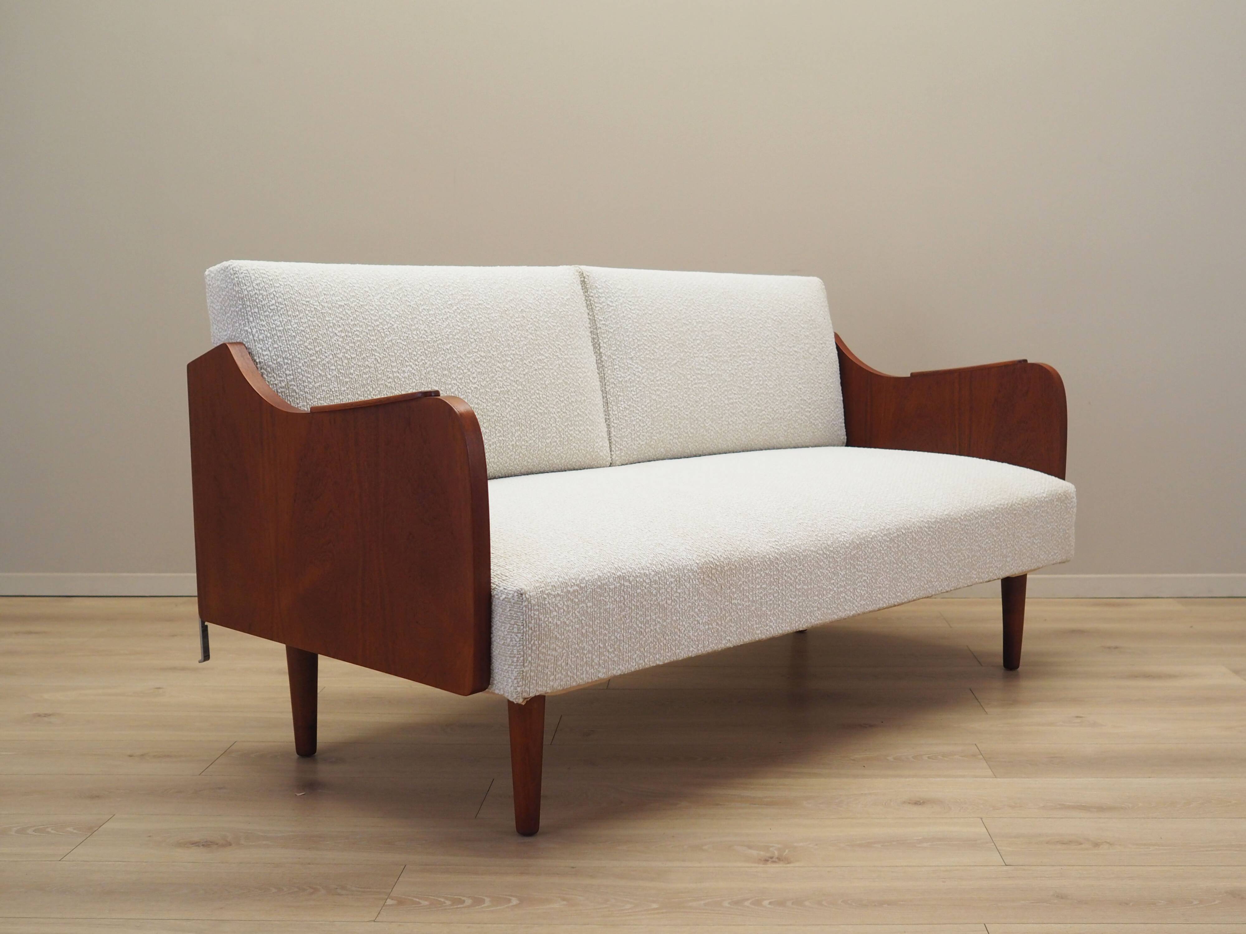 Canapé beige, Danemark années 1970