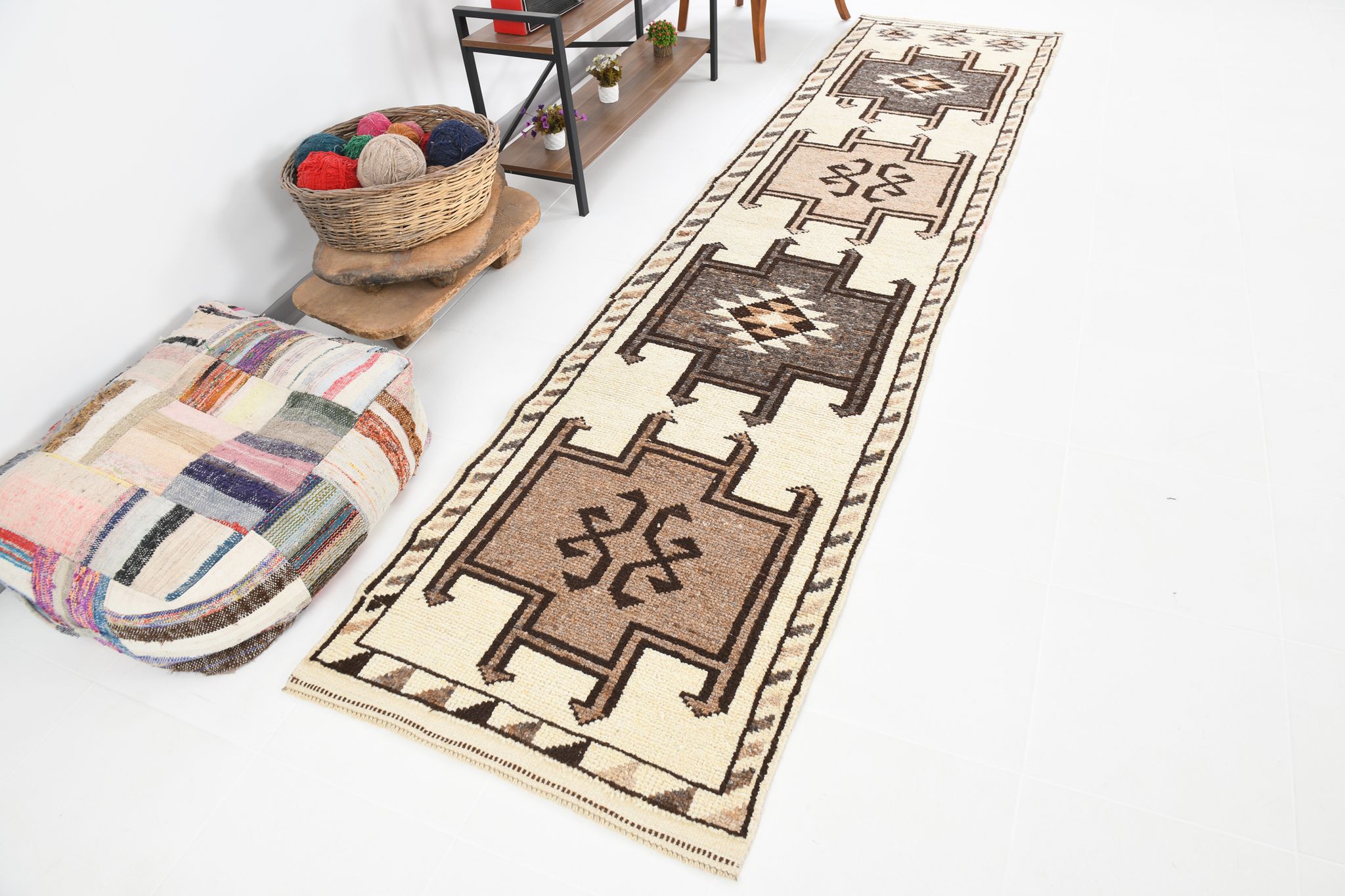 Oushak runner rug 88x372cm
