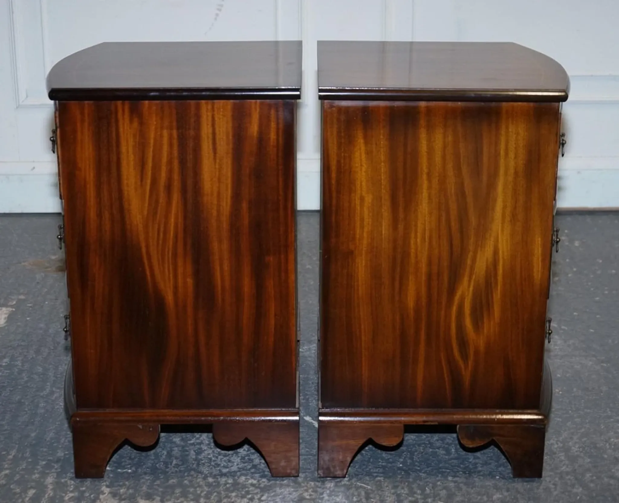 Vintage Bedside Tables, United Kingdom, Set of 2