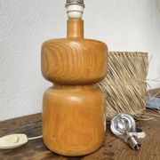 Lampe années 50 bois et paille