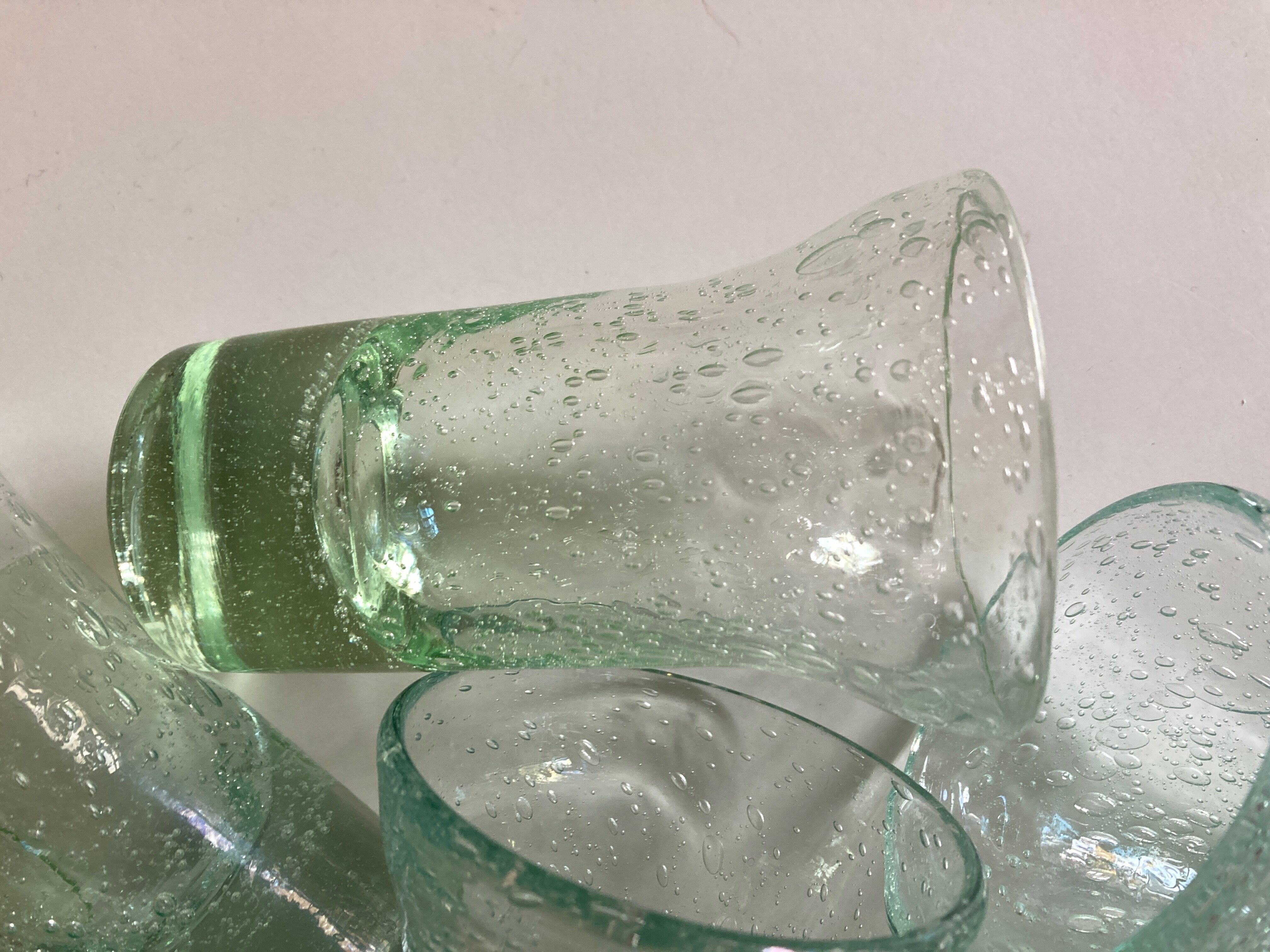 Set of 7 Biot cups in bubbled glass 1970