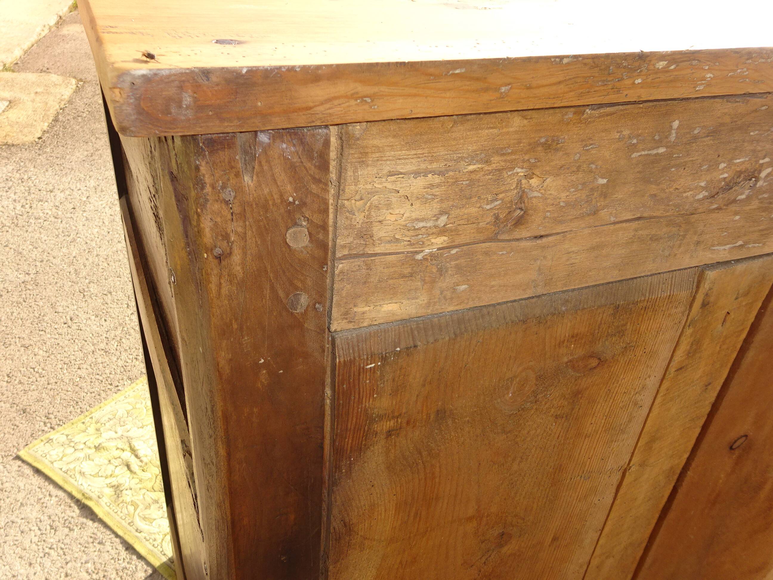 Grand meuble à tiroirs, ancienne pantalonnière