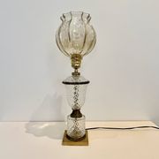 Large Albret crystal lamp in brass and neoclassical opaline glass globe