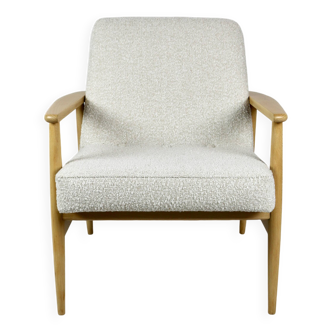 Fauteuil GFM63 en ivoire blanc par J. Kedziorek, années 1970