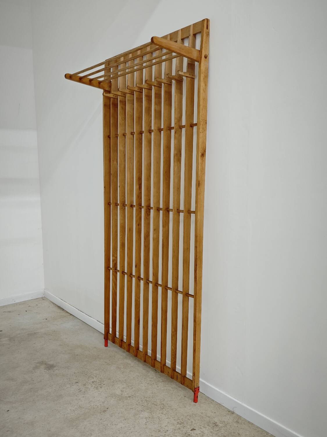 Wooden wall coat rack by Krasna Jizba