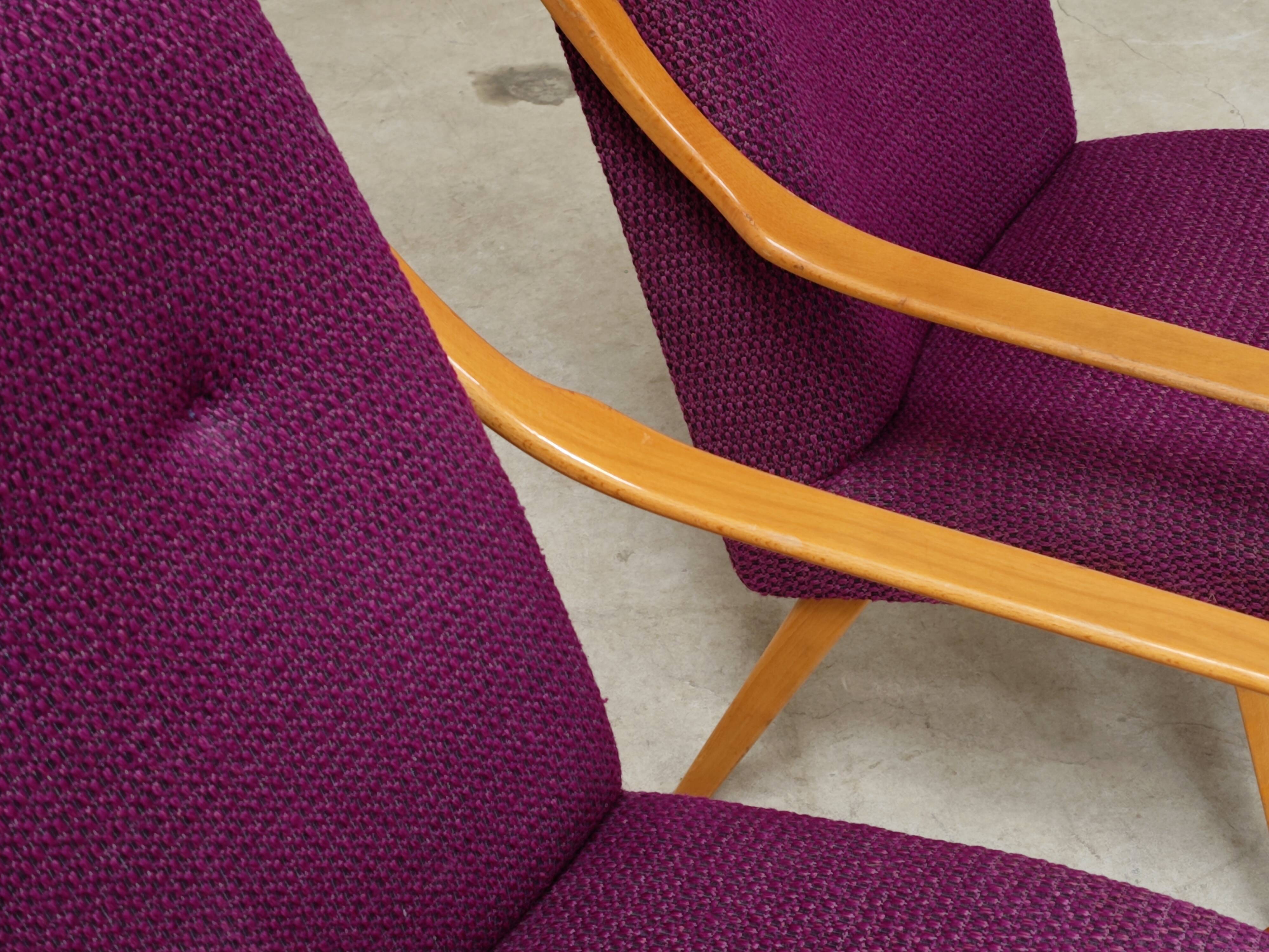 Pair of 6953 purple armchairs by Jaroslav Smidek for TON (Thonet)